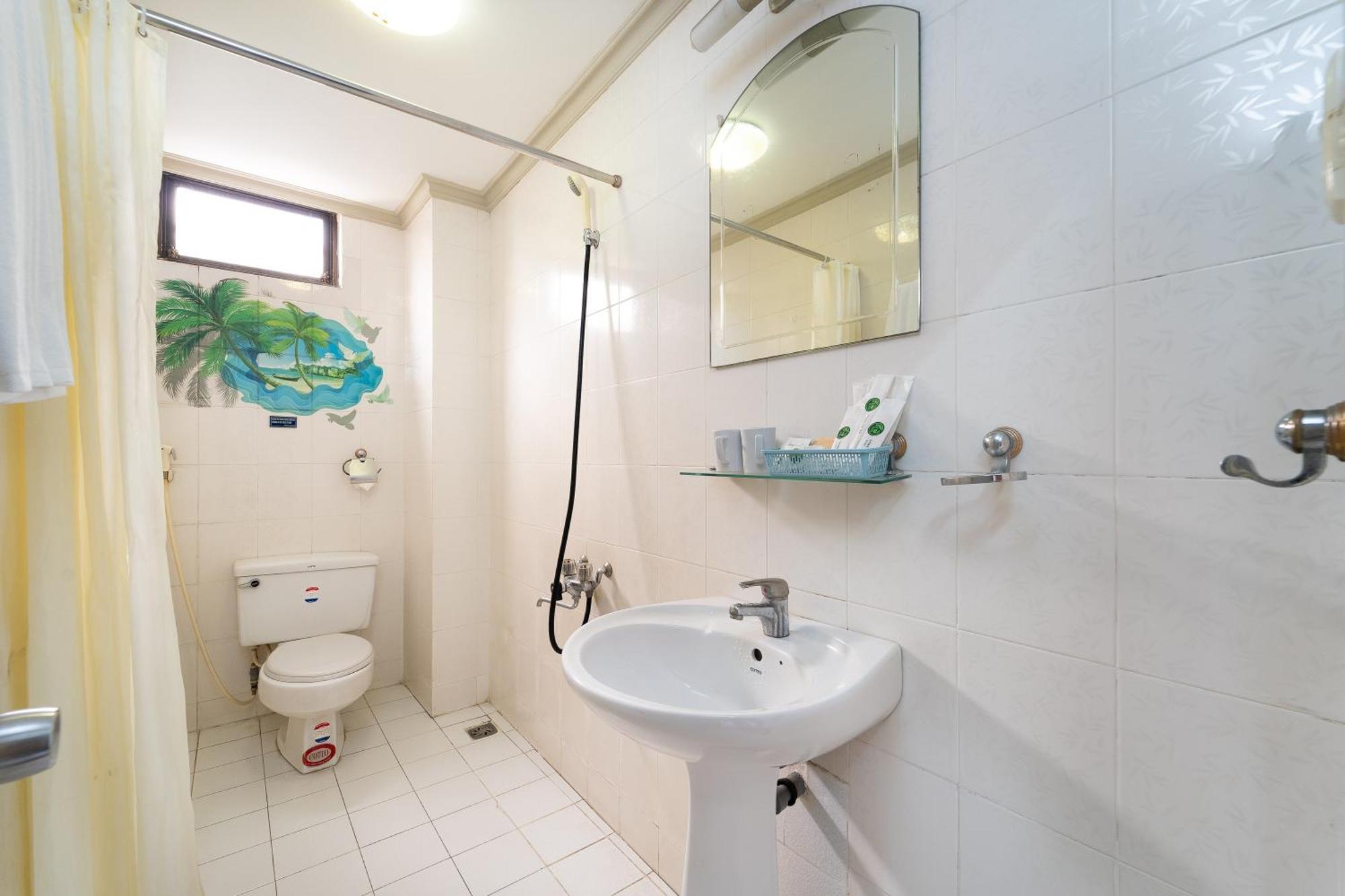 Collection O Madam Cuc Hotel Ho Chi Minh City Exterior photo